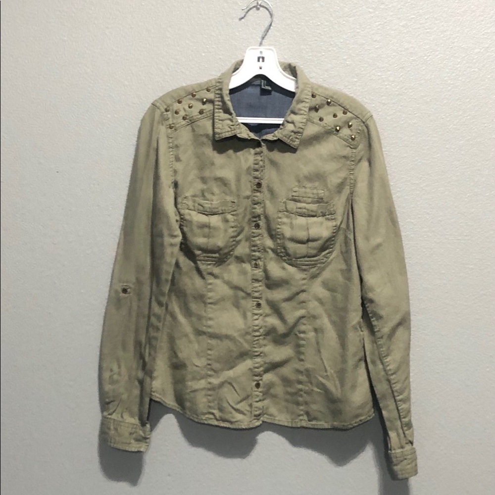 Forever 21 shirt